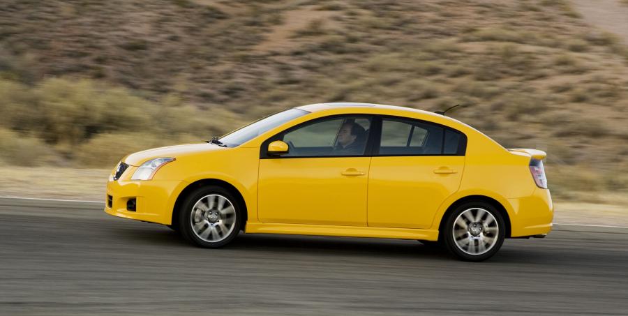  Nissan Sentra SE-R Spec V (B16) 2007 года  (фото 5 из 21)